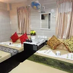 New Day Night Hostel