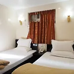 New Day Night Hostel