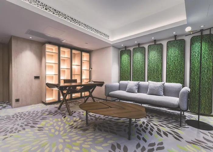 Oasis Avenue-A Gdh Hotel