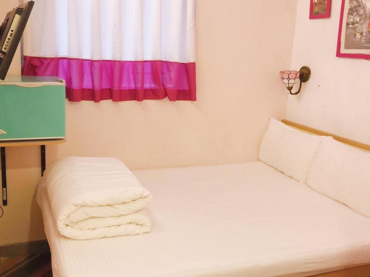 Taj Super Deluxe Guest house Hong Kong