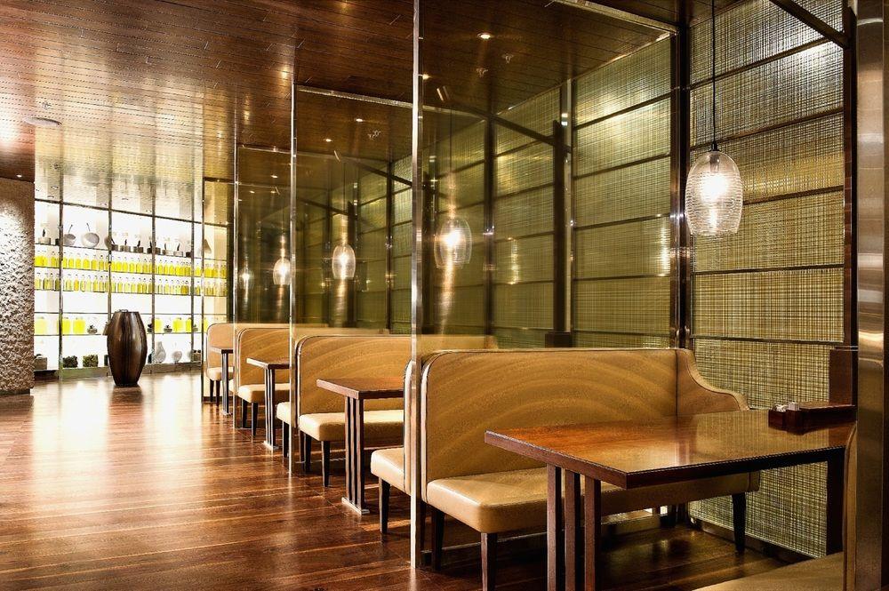 Courtyard By Marriott Sha Tin 4*