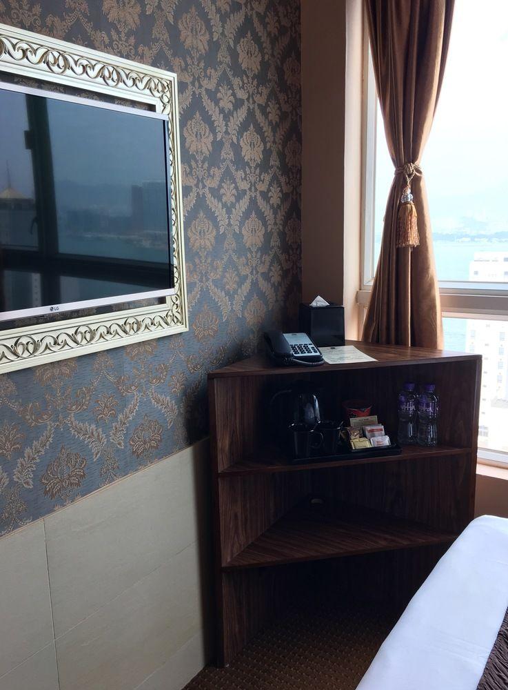 Ramada Harbour View Hotel Hong Kong