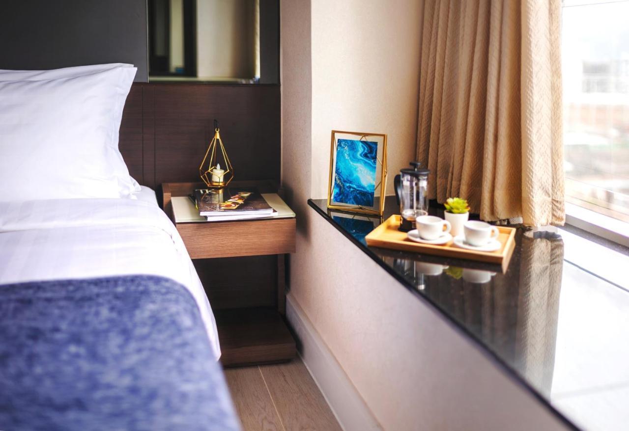 Harbour Plaza 8 Degrees Hotel