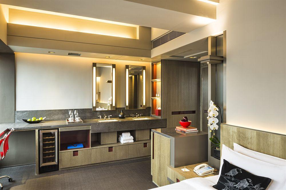 Hotel V Wanchai2 4*