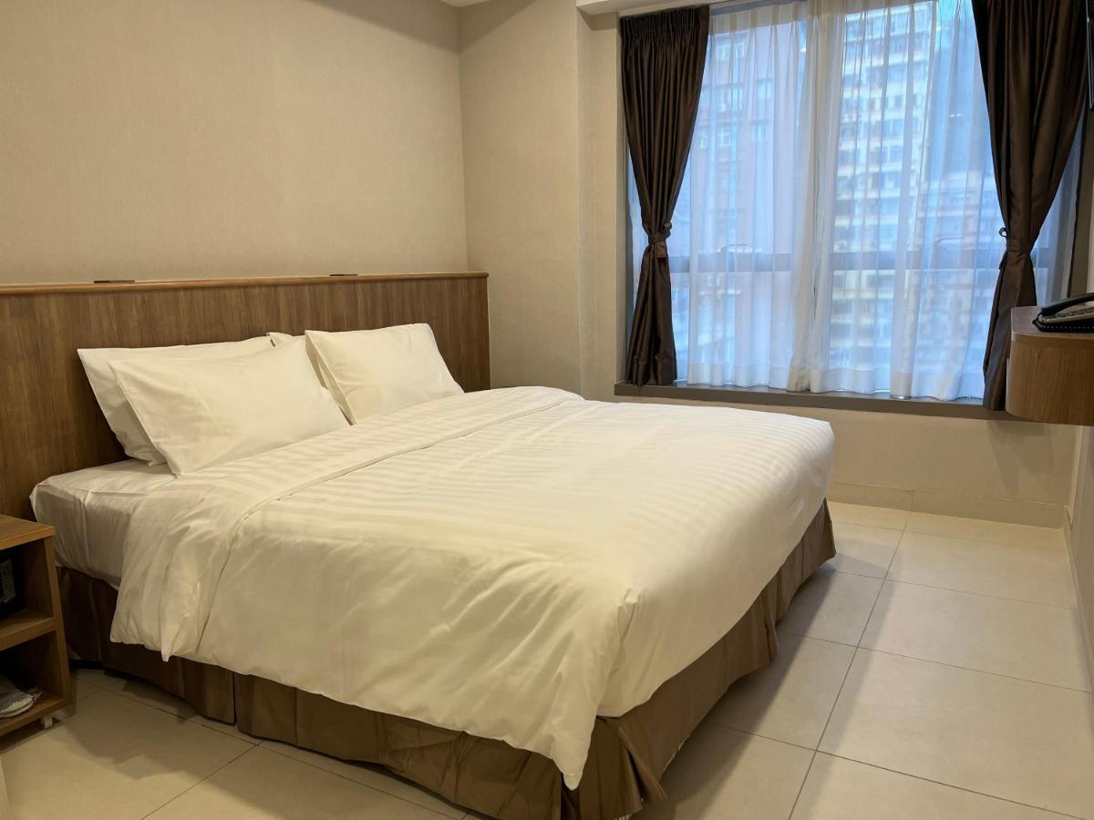 We Kowloon Hotel