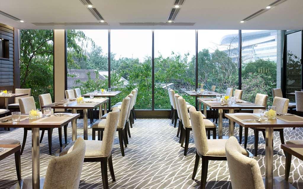Hotel The Harbourview - Chinese Ymca Of