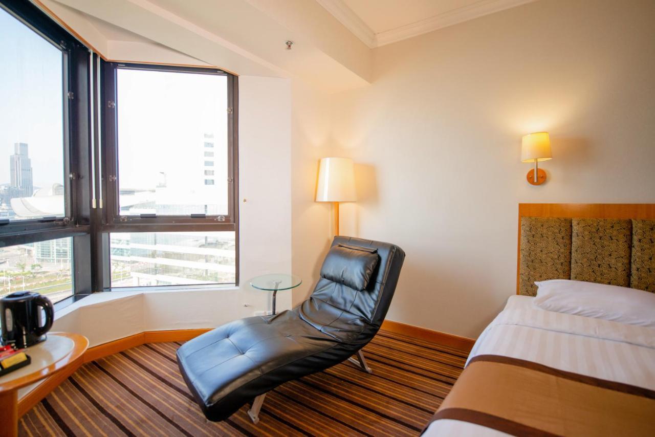 The Harbourview - Chinese Ymca Of Hotel