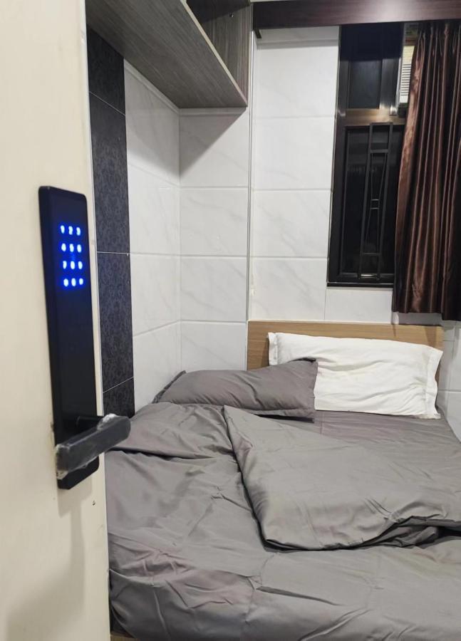 Tsim Sha Tsui Apartment
