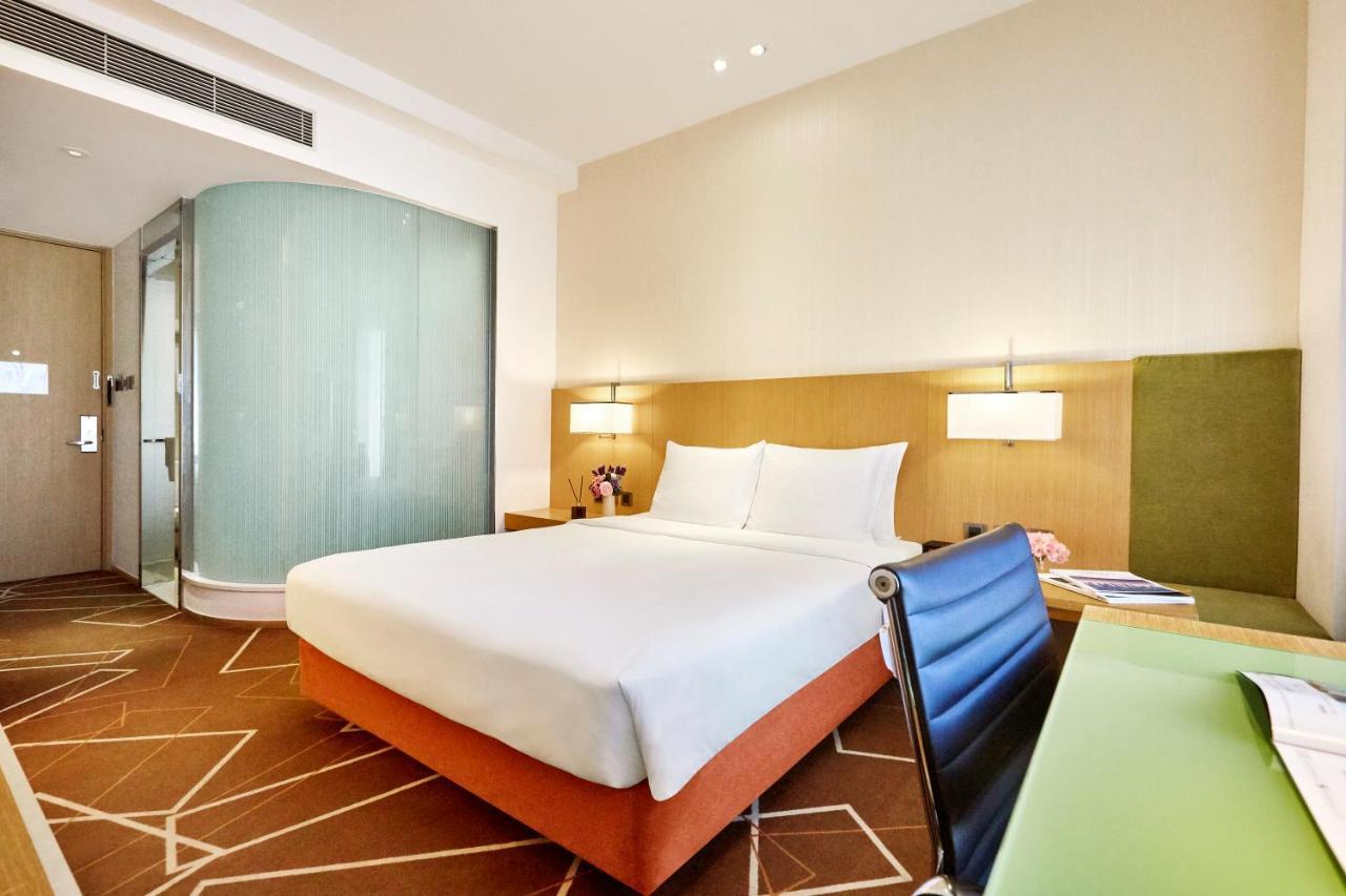 Vega 3* Hong Kong