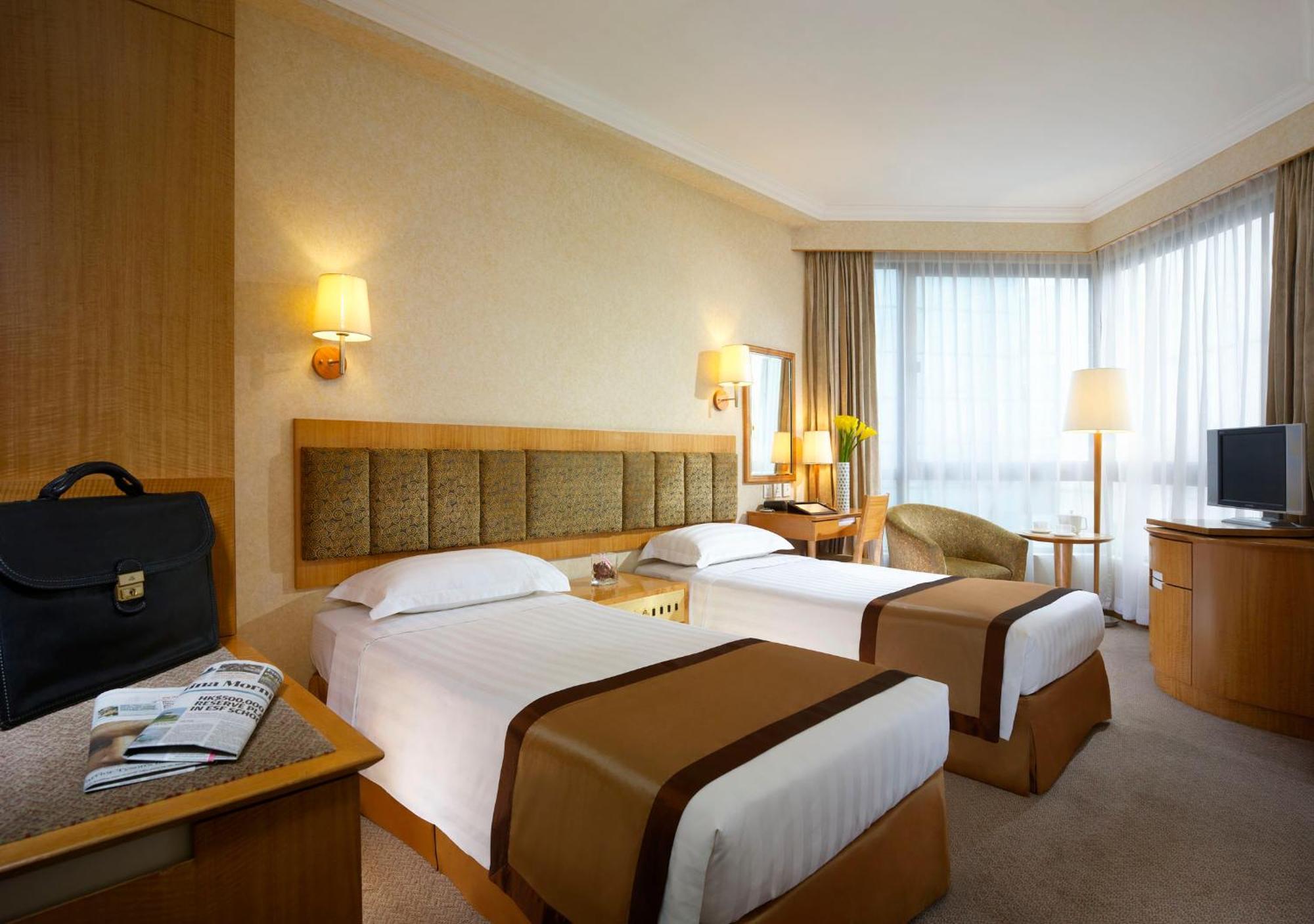 Hotel The Harbourview - Chinese Ymca Of 4*