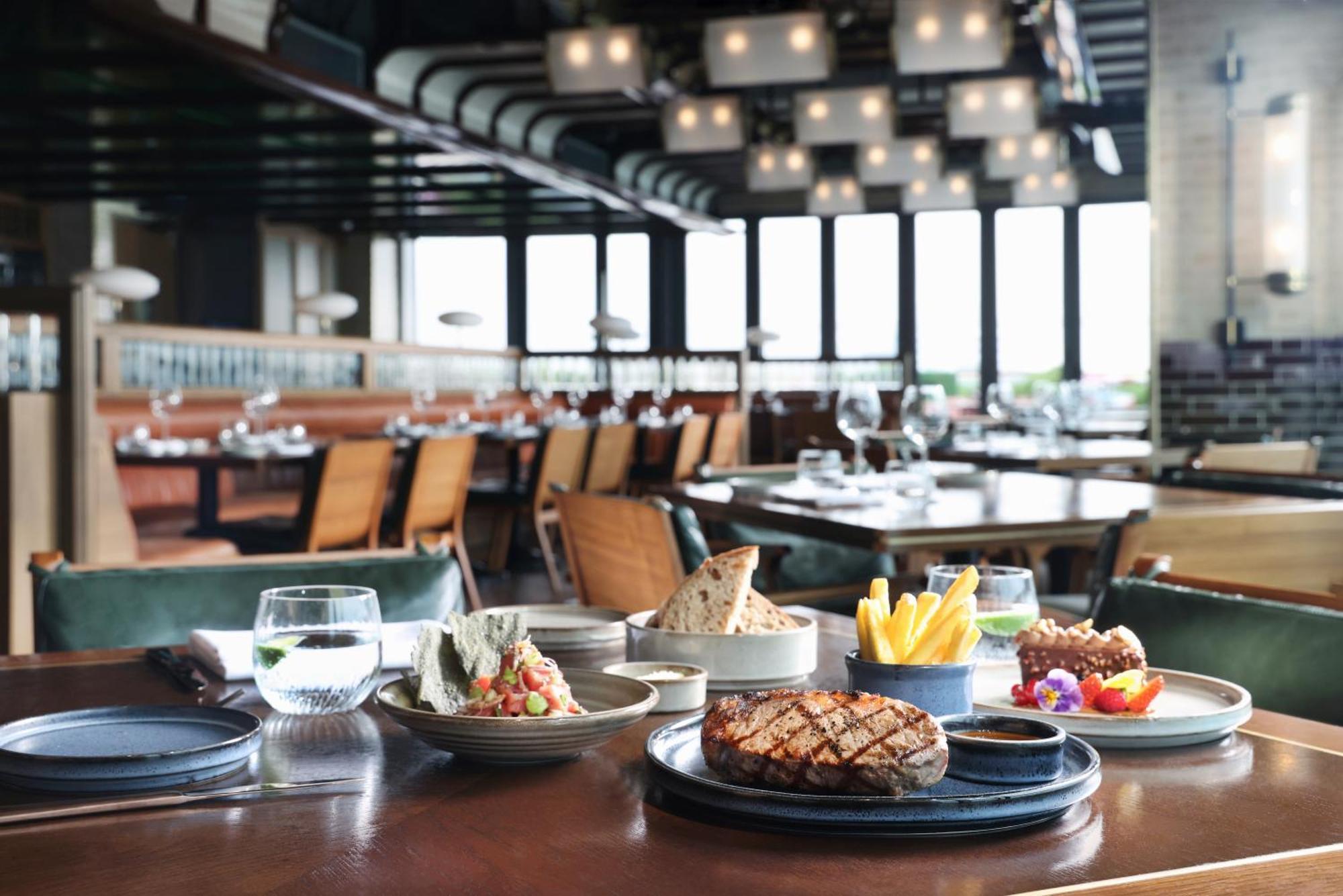 Hotel Sheraton Tung Chung 5*
