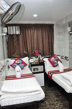 Pearl - 10th Floor Hotel 2*