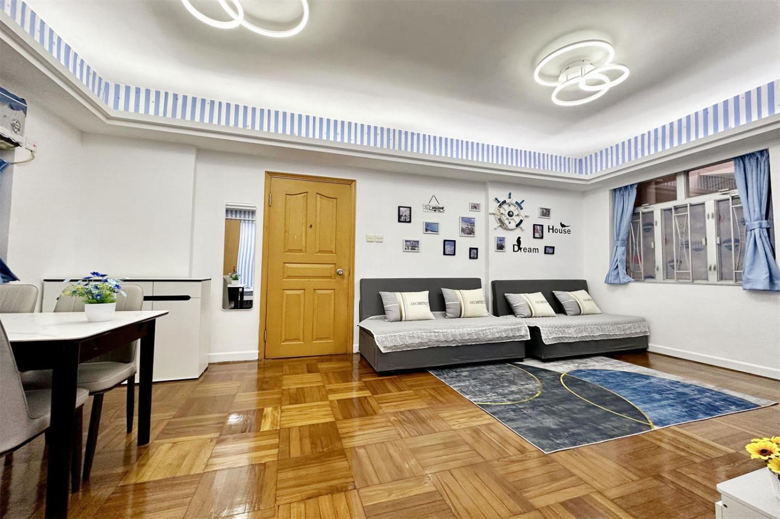 Fantastic Queen Beds, 4rms Beside Mtr Grand 14ppls 2 Bathrm Apartment *