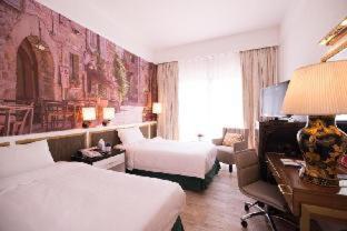 Silvermine Beach Resort