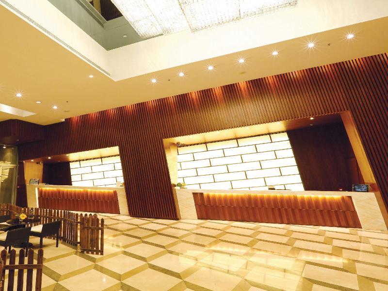 Hotel Harbour Plaza 8 Degrees