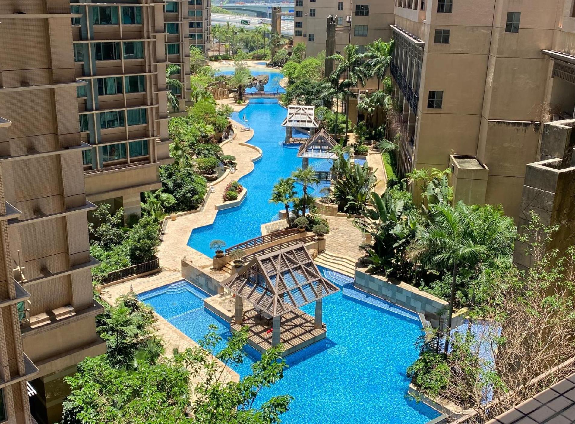 Hotel Rambler Garden