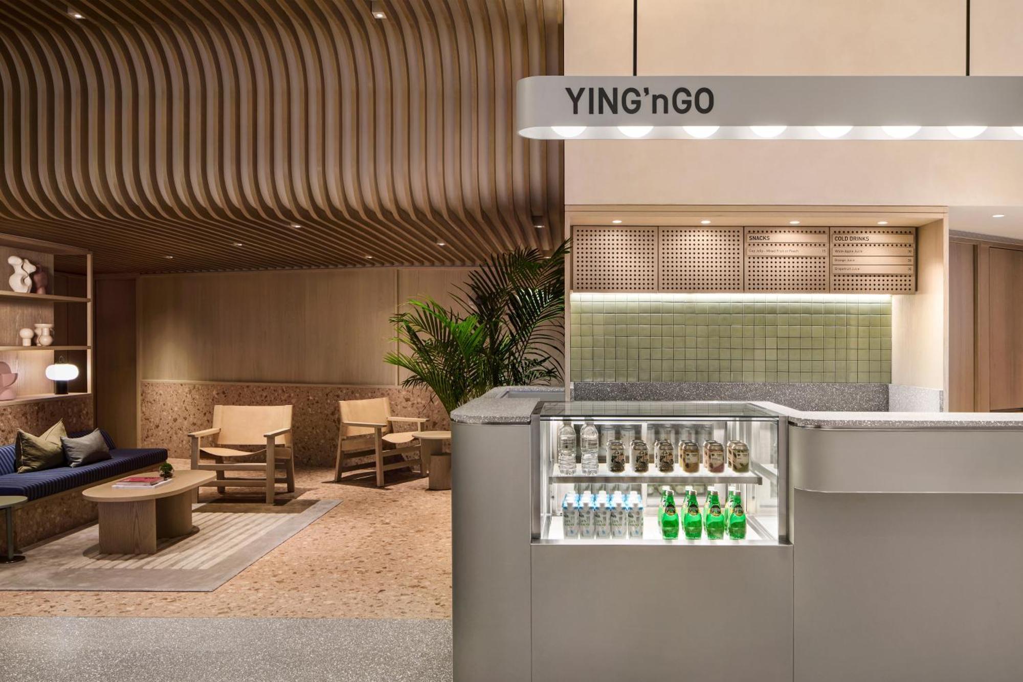 Ying'nflo, Wesley Admiralty, Hotel 4*