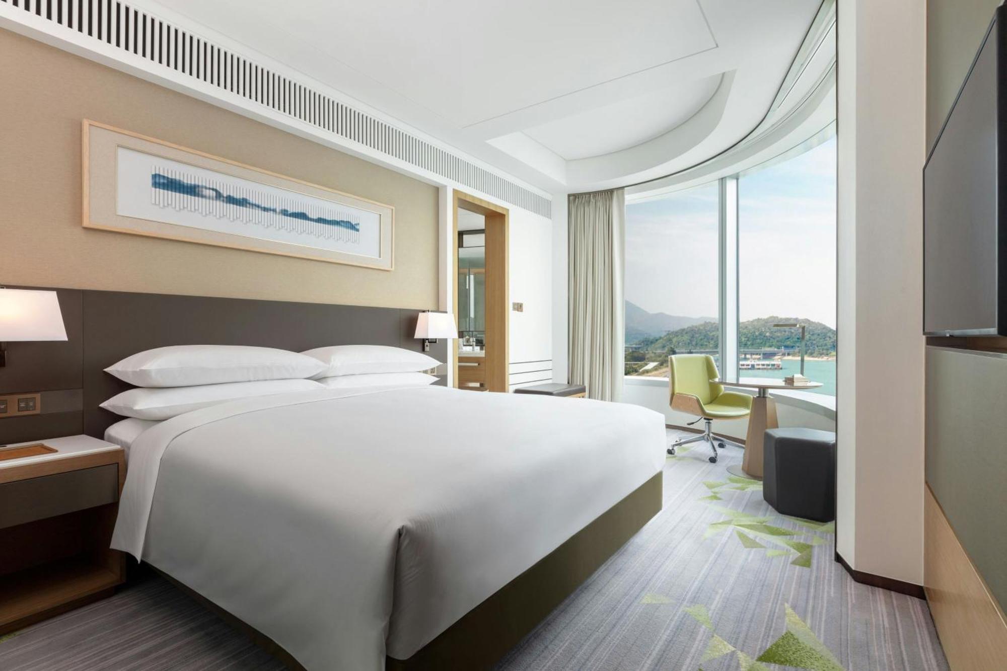 Sheraton Tung Chung 5* Hong Kong
