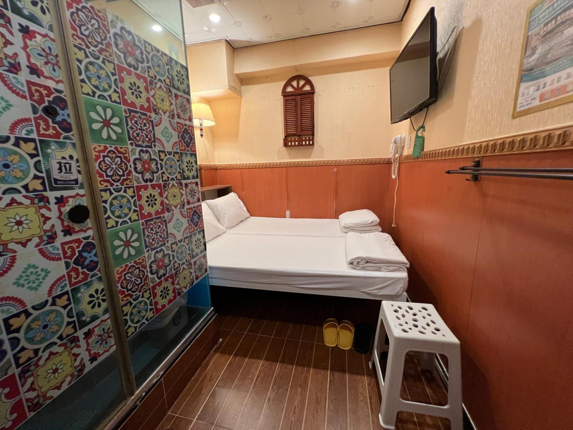 Venetian Hostel *