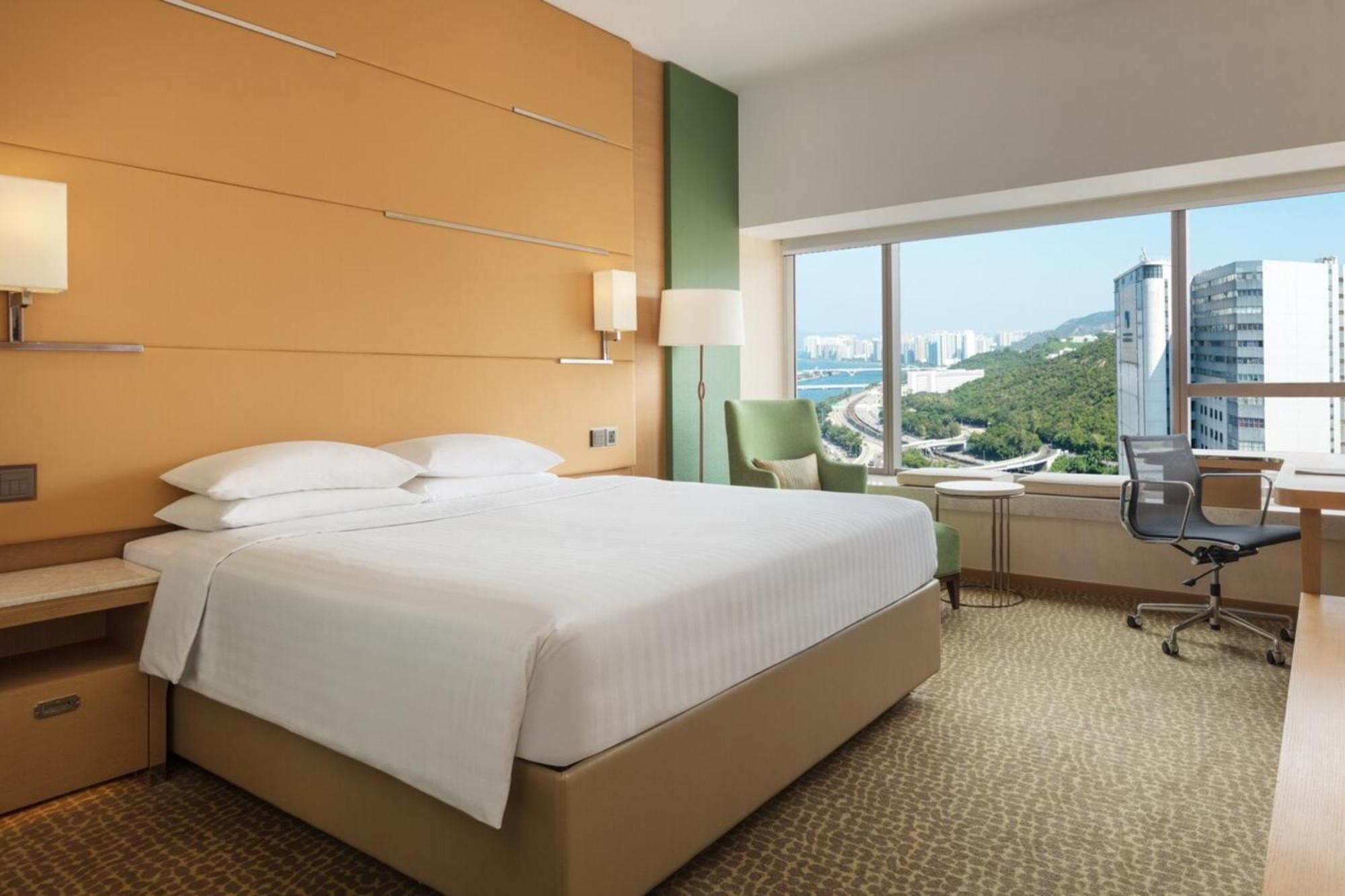 Courtyard By Marriott Sha Tin 4*