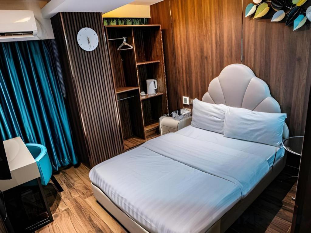 Sunny Day Hotel, Mong Kok Hotel 3*