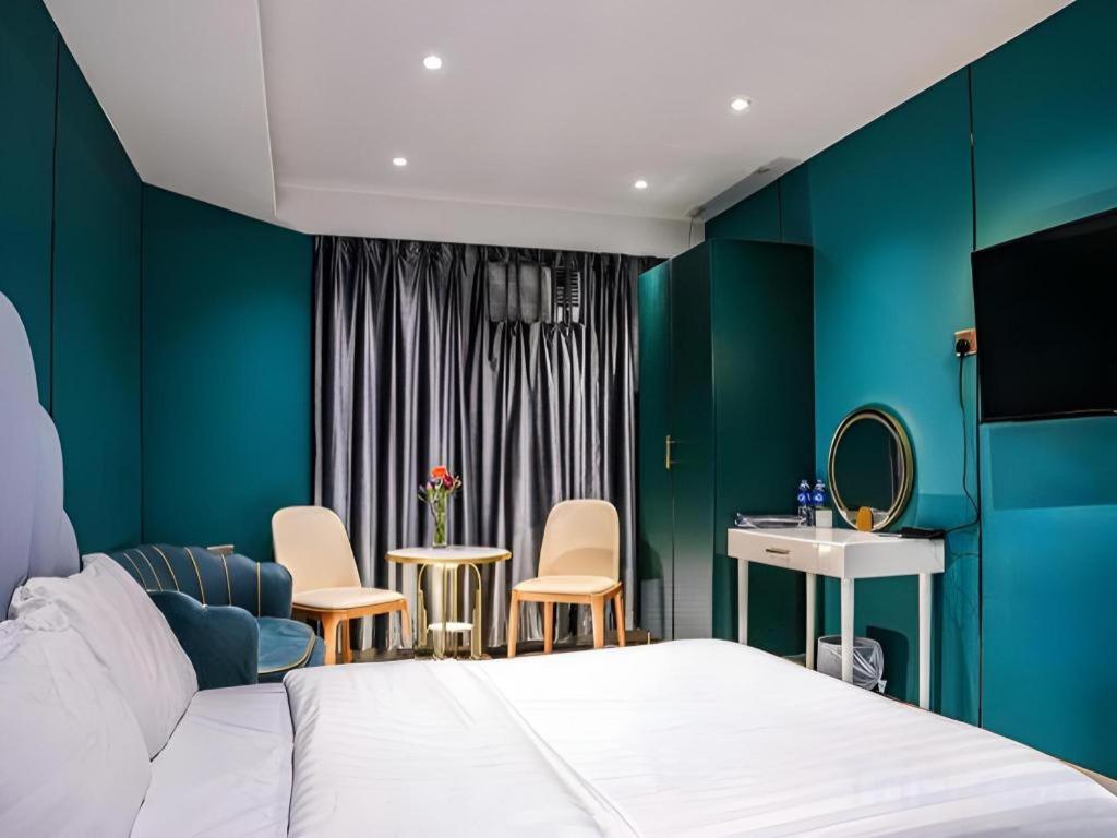 Hotel Sunny Day Hotel, Mong Kok 3*