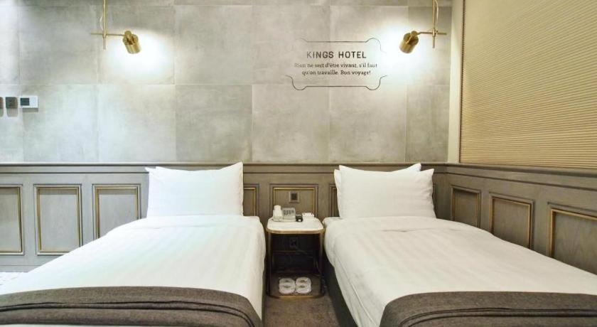 King's 3* Hong Kong