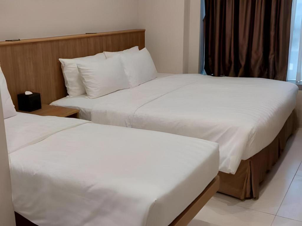 We Kowloon Hotel 3*