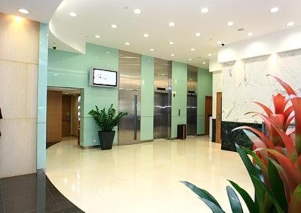 West Hotel 3*