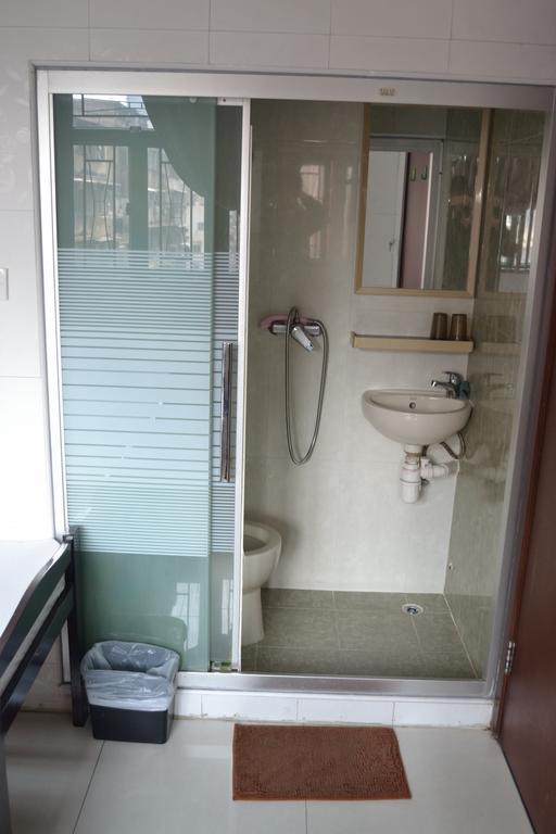 Fuk Hua Travel House * Hong Kong