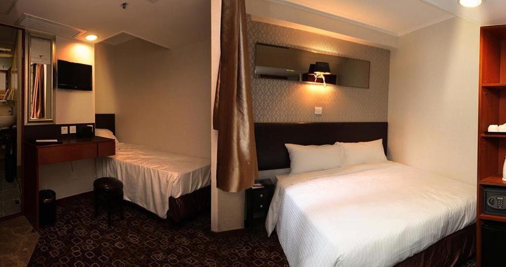 Lander Edward Hotel 3*