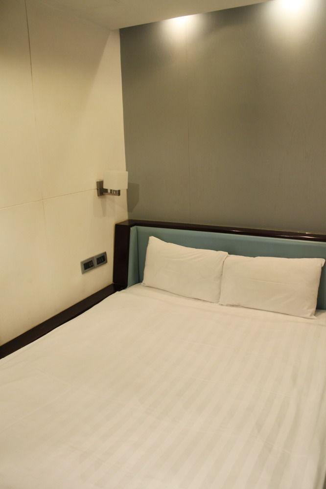 Hotel King's