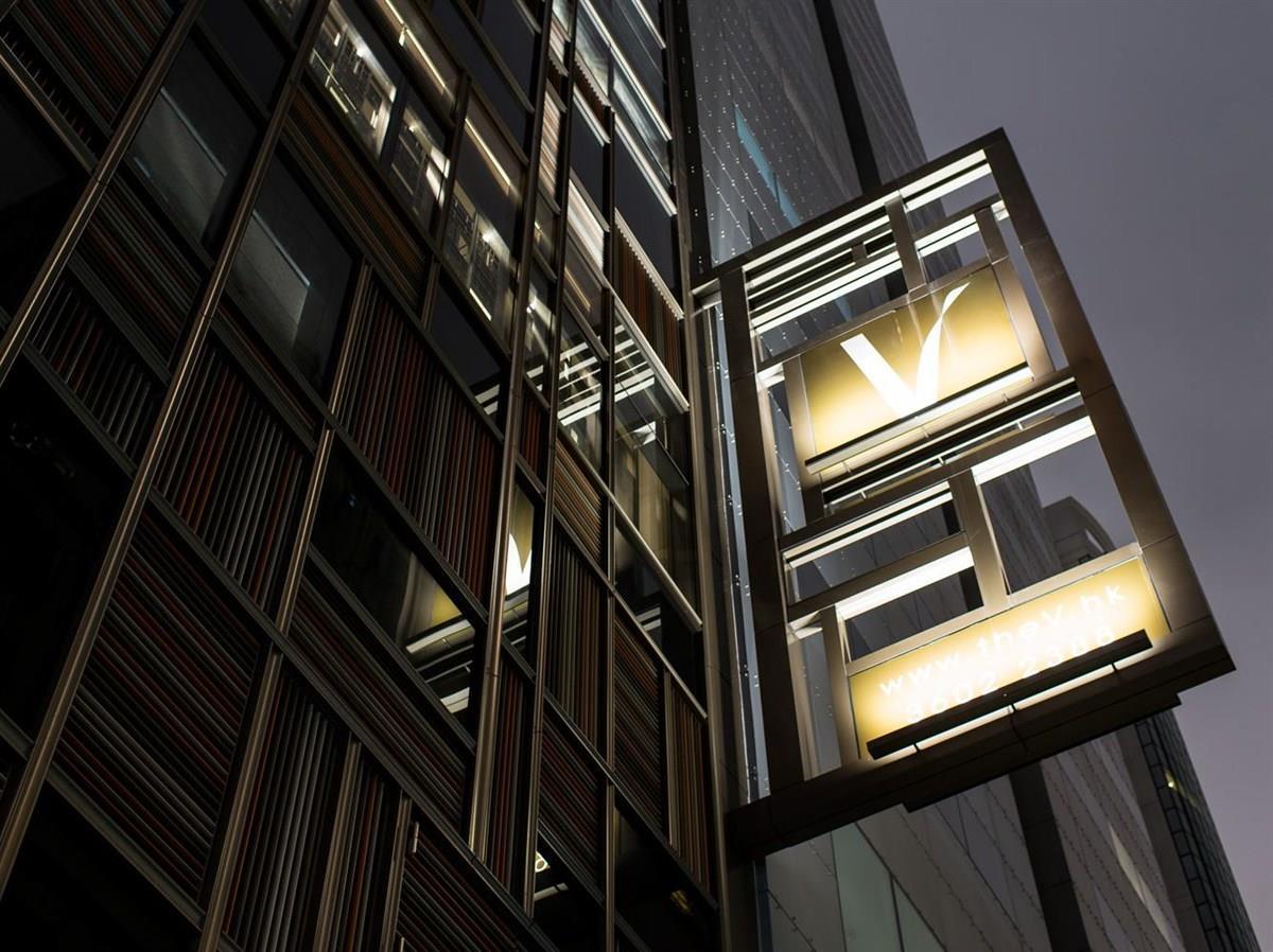 V Wanchai2 4*