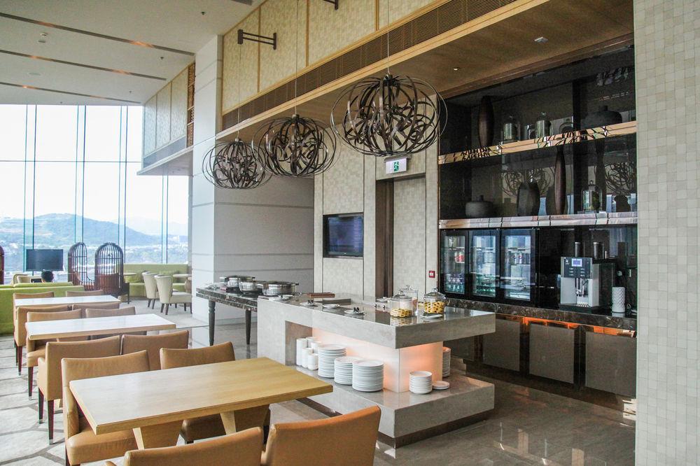 Courtyard By Marriott Sha Tin Hotel 4*