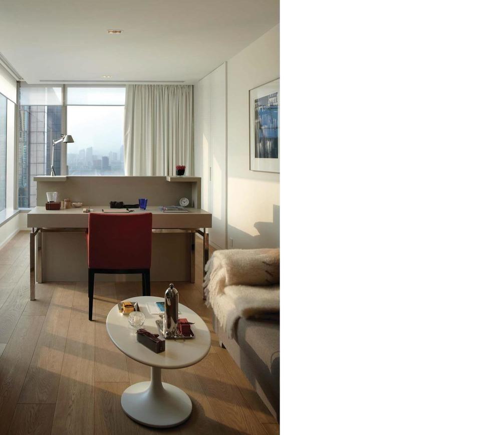 Twenty One Whitfield 4* Hong Kong