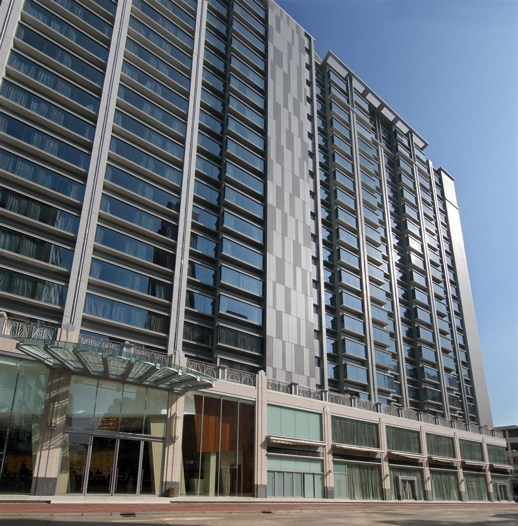 Hotel Harbour Plaza 8 Degrees 4*