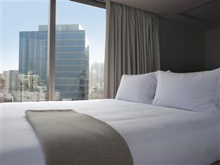 Twenty One Whitfield Aparthotel