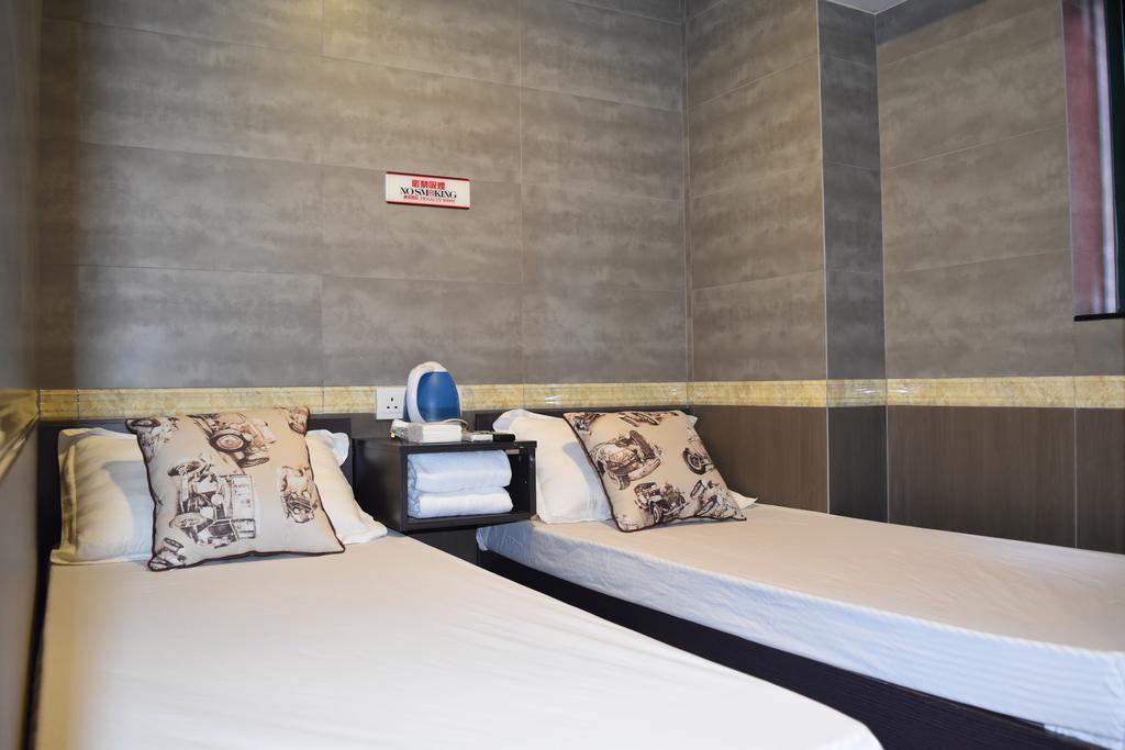 Fuk Hua Travel House * Hong Kong
