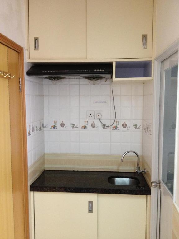 Rent-a-room Guest house