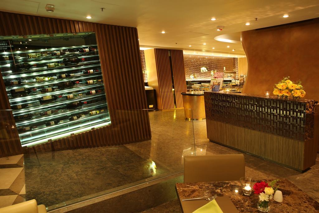 Hotel Harbour Plaza 8 Degrees Hong Kong