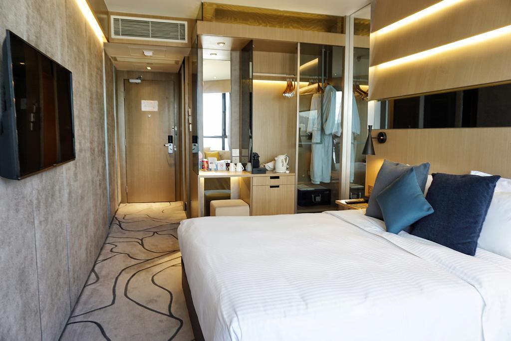 Hotel The Harbourview - Chinese Ymca Of 4*