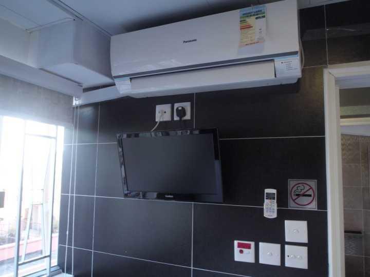 Berlin Business Guest house *