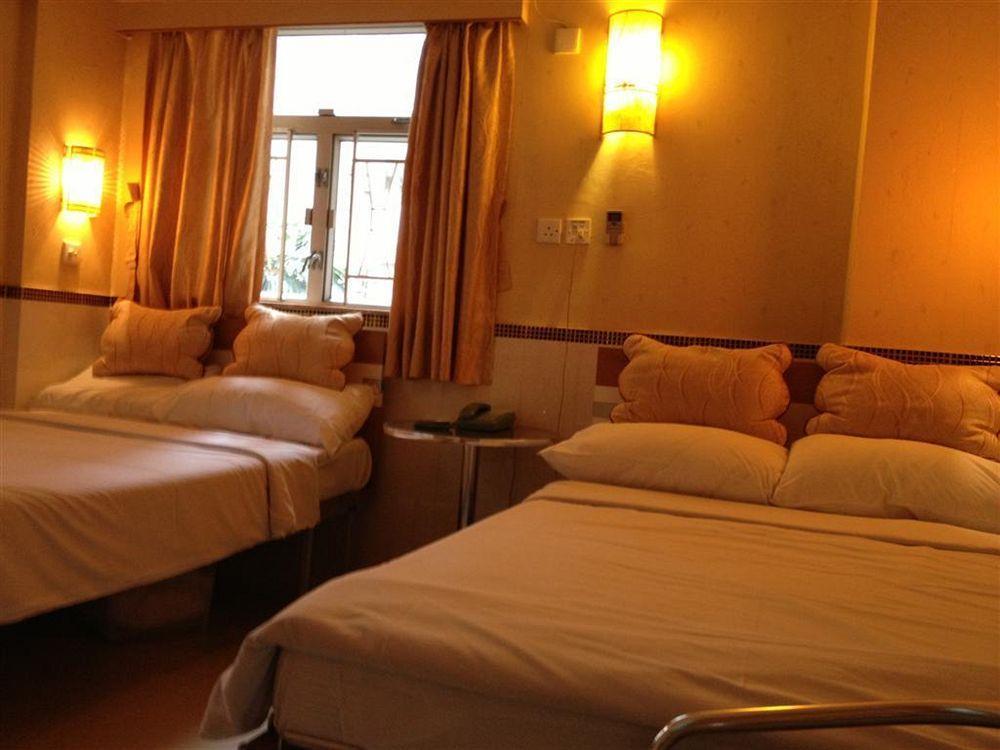 Rent-a-room Guest house *