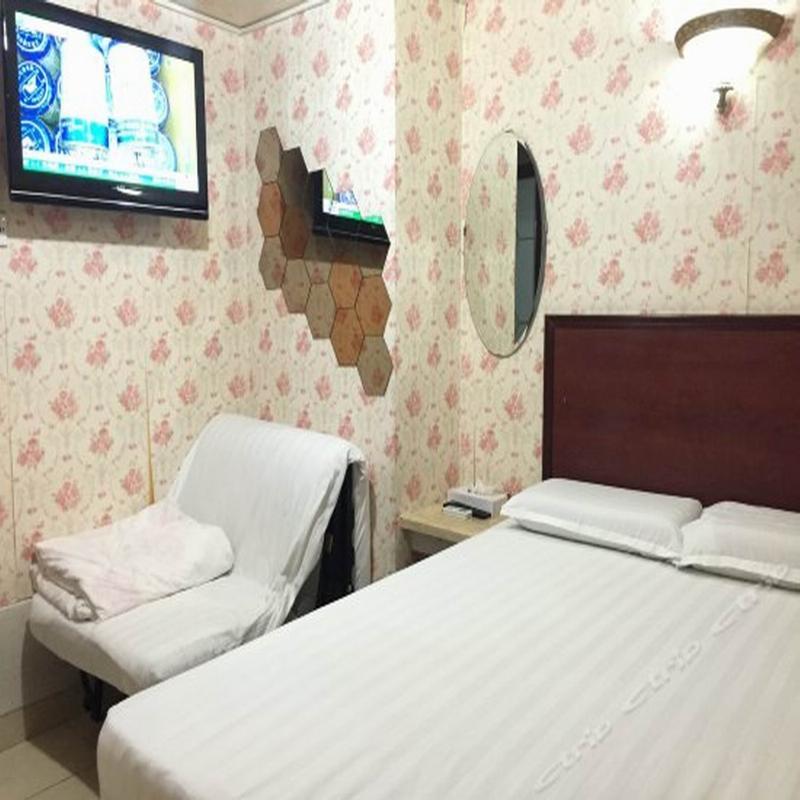 Guest house Tong Luo Wan *