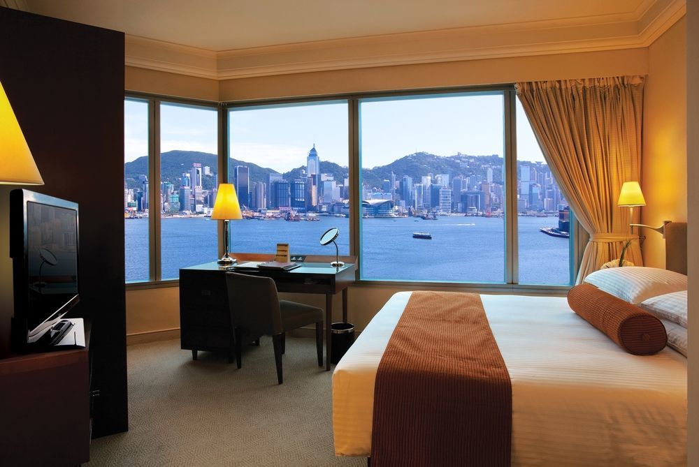 Harbour Plaza Metropolis Hotel