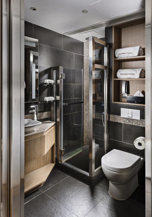 Pennington By Rhombus 4* Hong Kong