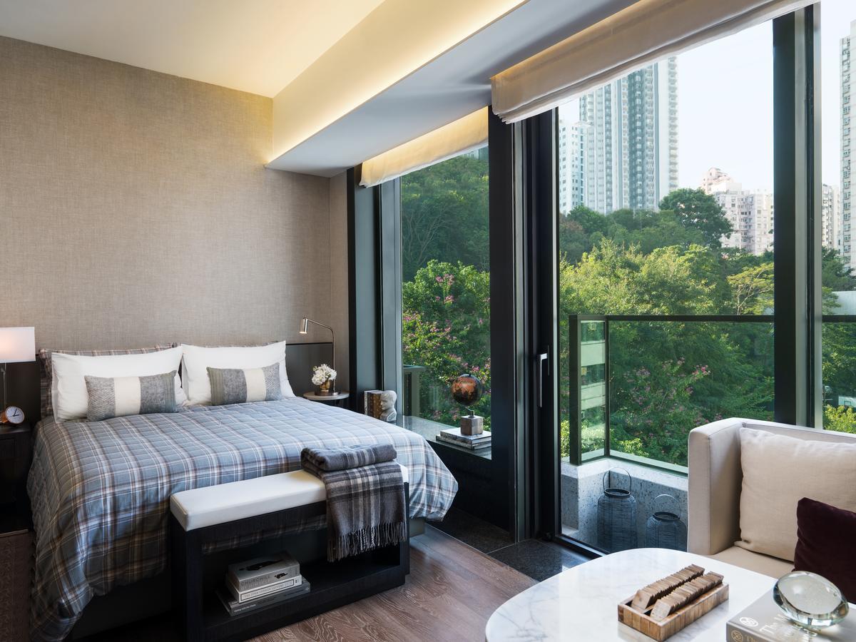 Eight Kwai Fong Aparthotel