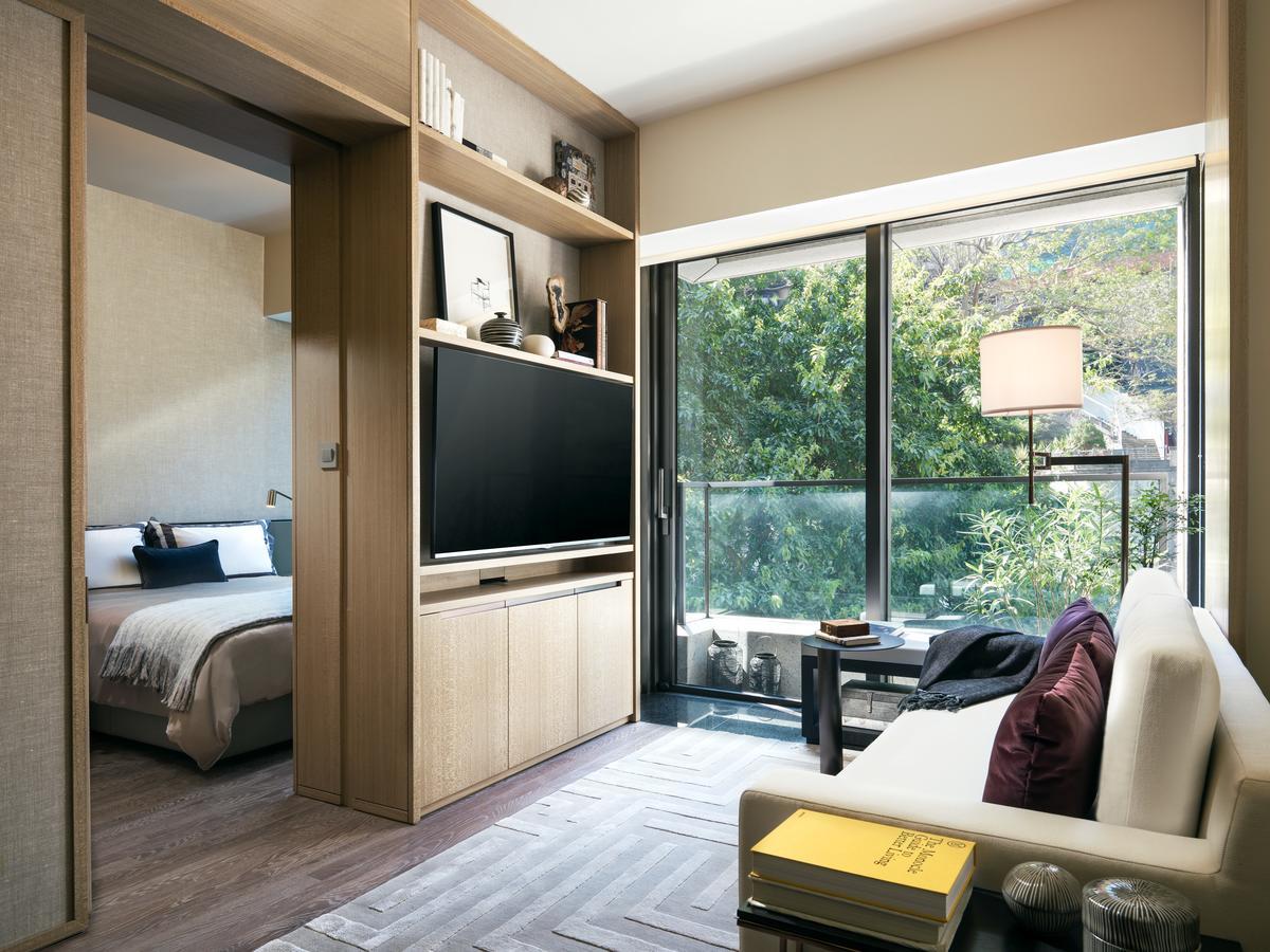 Eight Kwai Fong Aparthotel Hong Kong