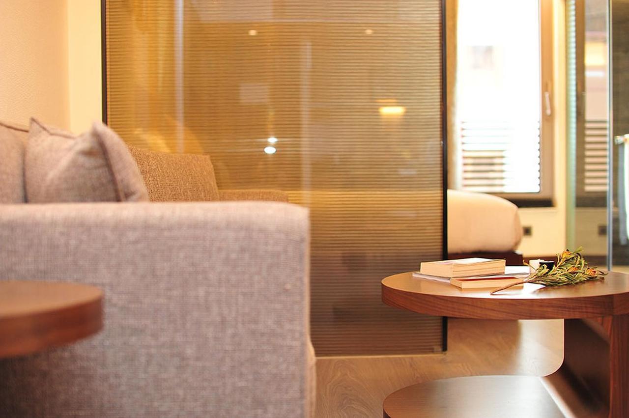 Aparthotel Queen's 100 *