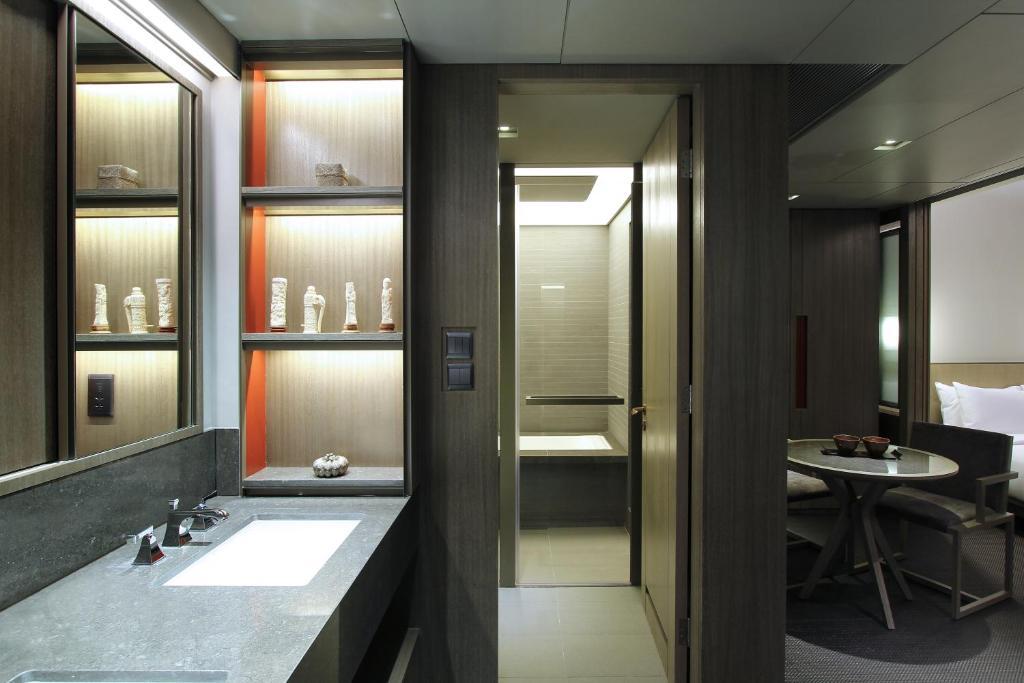V Wanchai2 Hotel